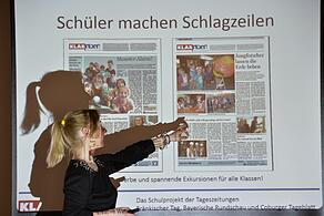 Redakteur*innen stehen den KLARTEXT!-Schüler*innen Rede und Antwort oder bieten praktische Workshops an. Redakteur*innen stehen den KLARTEXT!-Schüler*innen Rede und Antwort oder bieten praktische Workshops an.