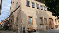 Marktplatz 11 in Münnerstadt - die Schweiz Die Stadt hat das Anwesen am Marktplatz 11, die sogenannte Schweiz, gekauft.