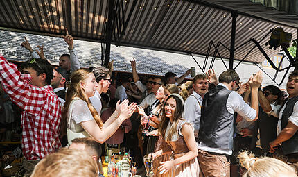 Bergkirchweih 240526Bergkirchweih Erlangen 2026: So schön war der Pfingstsonntag Bergkirchweih 240526Bergkirchweih Erlangen 2026: So schön war der Pfingstsonntag