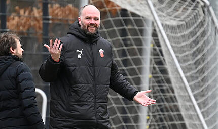Markus Fischer: Trainer des SV Buckenhofen vor dem Rückrundenstart Markus Fischer ist seit acht Monaten Cheftrainer des SV Buckenhofen. In der Landesliga Nordost läuft es für sein Team bescheiden.