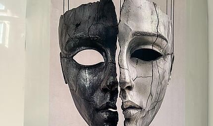 Gesichter der Wahrheit „Gesichter der Wahrheit“ heißt eine gemeinsame Vortragsreihe der Coburger Landesbibliothek und der Historischen Gesellschaft.