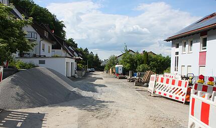 Die Baustelle am Jägergarten in Maßbach ist nun in Bauphase zwei. Die Baustelle am Jägergarten in Maßbach ist nun in Bauphase zwei.