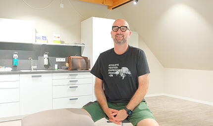 Markus Füller ist gelernter Physiotherapeut. Seine Praxis in Schlimpfhof gibt es seit 20 Jahren. Markus Füller ist gelernter Physiotherapeut. Seine Praxis in Schlimpfhof gibt es seit 20 Jahren.
