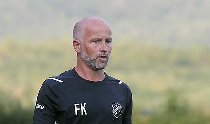 Fabian Kemmer empfängt mit TSV Schammelsdorf den SV Friesen Fabian Kemmer ist seit zwölf Jahren für den TSV Schammelsdorf tätig.
