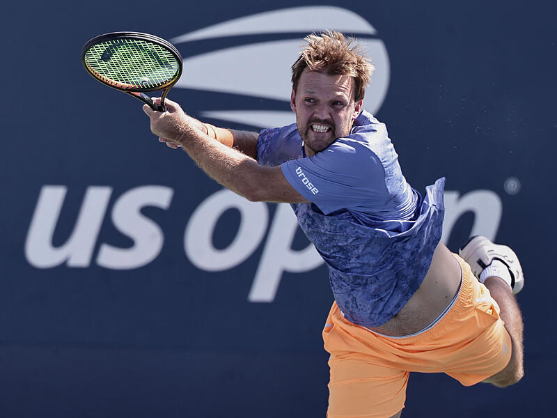 Tennis, Doppel: Kevin Krawietz im Halbfinale der US Open Kevin Krawietz darf weiter vom ersten Titel bei den US Open träumen. An der Seite von Tim Pütz kämpfte sich der Coburger ins Halbfinale von New York.