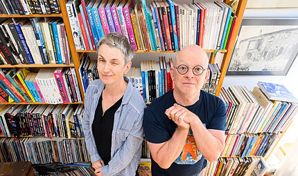 Timur Vermes und Katrin Parmentier machen einen Podcast Timur Vermes und Katrin Parmentier machen einen Podcast über Comics.