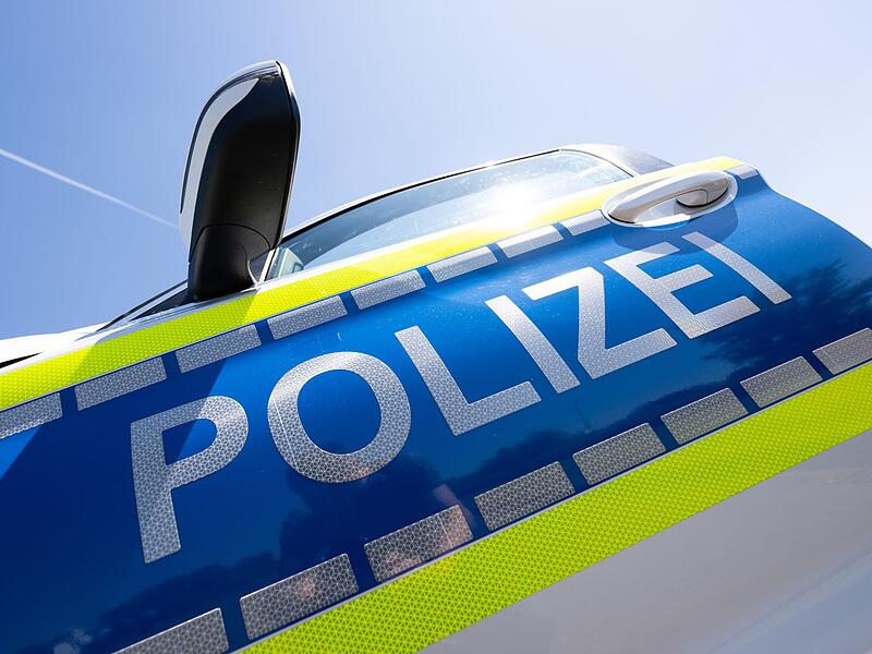 Polizei - Symbolbild Polizei - Symbolbild