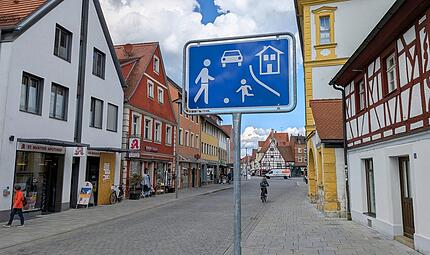 Nürnberger Straße Richtung ParadeplatzForchheim & Fränkische Schweiz Nürnberger Straße Richtung ParadeplatzForchheim & Fränkische Schweiz