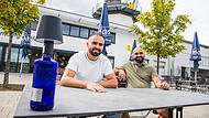 „Pizzeria & Ristorante Aurélio“ Arsen (links) und Aurel Jolla betreiben das neue Restaurant „Pizzeria & Ristorante Aurélio“ am Flugplatz in der Zeppelinstraße.