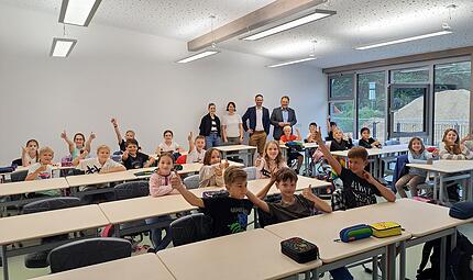 Küpser Schule Bereits zum Ende des vergangenen Schuljahrs konnten die Kinder die neuen Räume der Grundschule beziehen. Zum Schuljahr 2027/28 sollen nun alle Kinder aus der Marktgemeinde ins neue Schulhaus gehen.