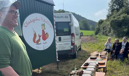 Rhönkäppchen-Bauwagen Nüdlingen Rhönkäppchen-Bauwagen Nüdlingen