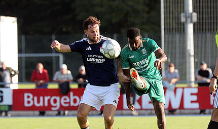 TSV Burgebrach zieht vor Schwebenried-Spiel die Zügel an Lucas Beyer (links) und die Burgebracher waren zuletzt niccht nur gegen Rico Hofmanns Abtswinder unterlegen.
