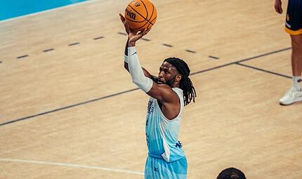 Baskets-Neuzugang Jordan Jones spielte in der vergangenen Saison in der ersten slowakischen Liga in Nitra. Baskets-Neuzugang Jordan Jones spielte in der vergangenen Saison in der ersten slowakischen Liga in Nitra.