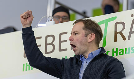 Großen Grund zum Jubeln hatte HSC-Geschäftsführer Jan Gorr in den vergangenen Wochen nicht. Großen Grund zum Jubeln hatte HSC-Geschäftsführer Jan Gorr in den vergangenen Wochen nicht.