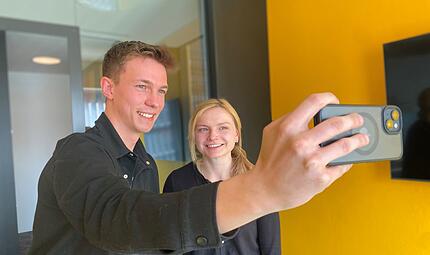 Marina Rehmann (SPD) und Philip Ott (CSU) Sie engagieren sich in unterschiedlichen Parteien und sind sich wahrlich nicht bei jedem Thema einig. In einer Sache ziehen Marina Rehmann (SPD) und Philip Ott (CSU) aber an einem gemeinsamen Strang: Es müssen mehr junge Menschen in die Kommunalpolitik!