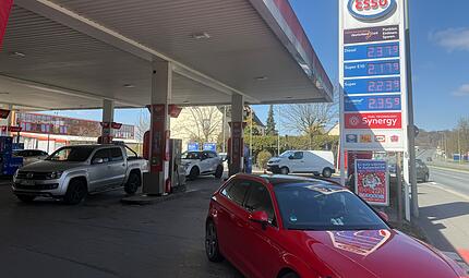 Reger Betrieb: Nach 12 Uhr sind die Preise allerdings schon umgesprungen. Reger Betrieb: Nach 12 Uhr sind die Preise allerdings schon umgesprungen.